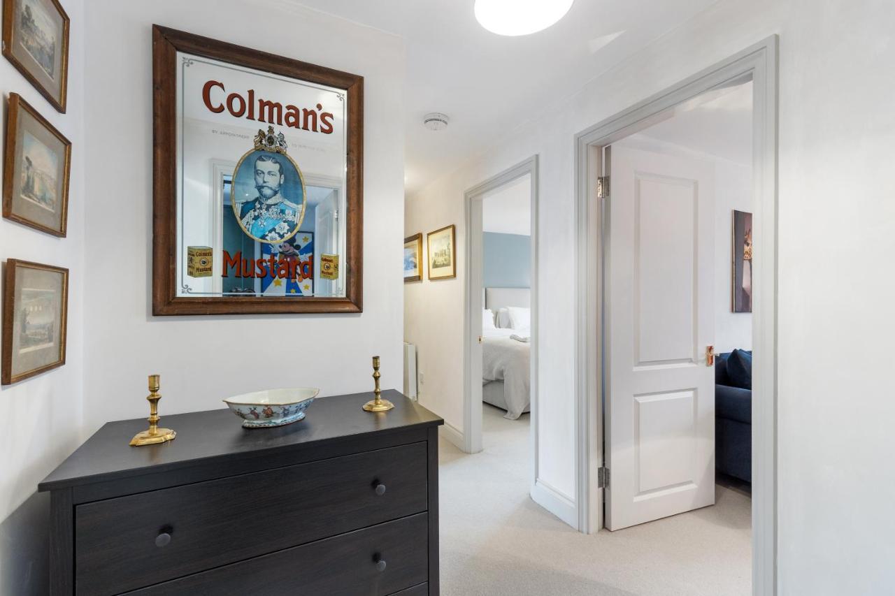 Bright & Cosy Gem ~ Battersea Park View ~ King Bed Apartment Londra Exterior foto