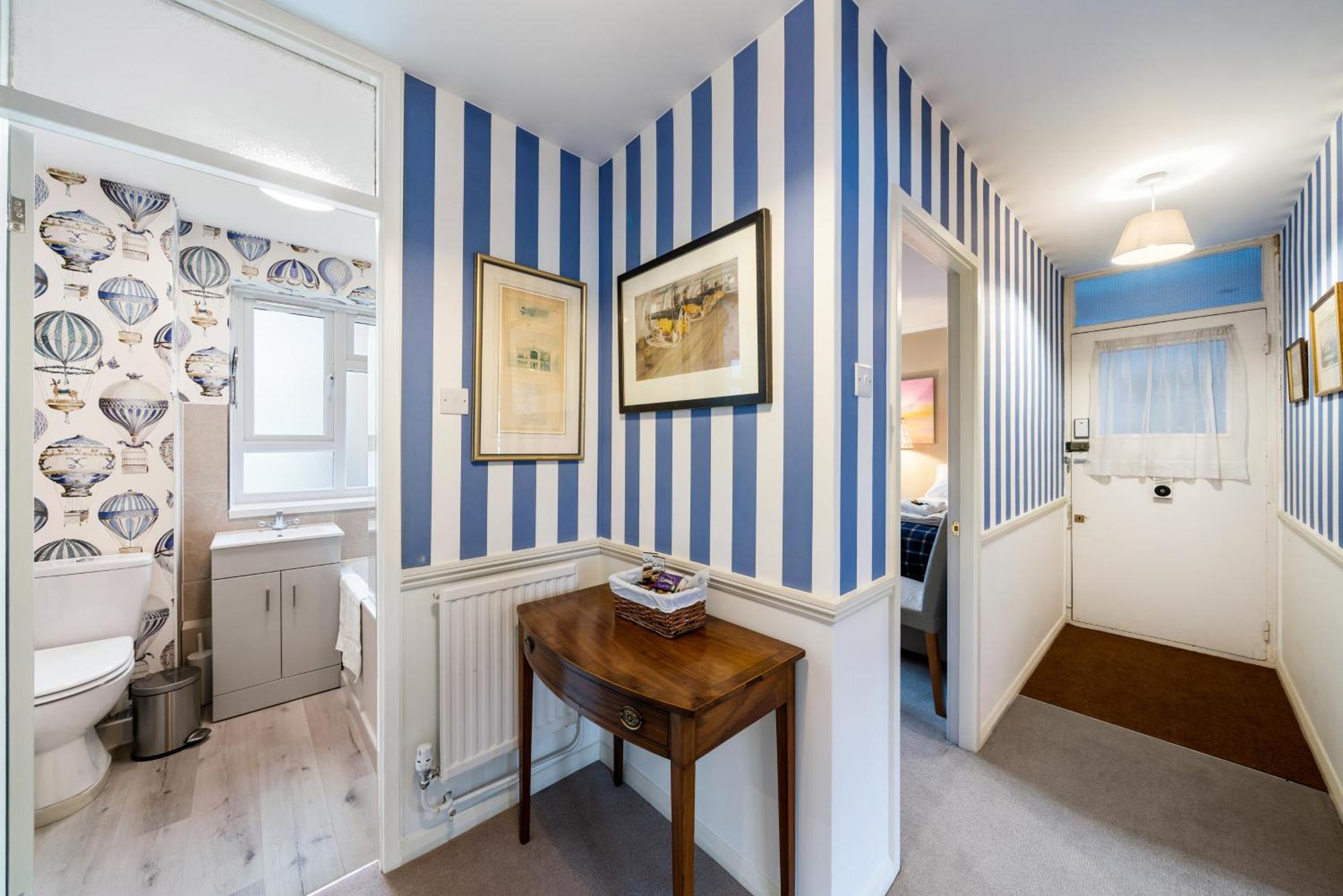 Bright & Cosy Gem ~ Battersea Park View ~ King Bed Apartment Londra Exterior foto
