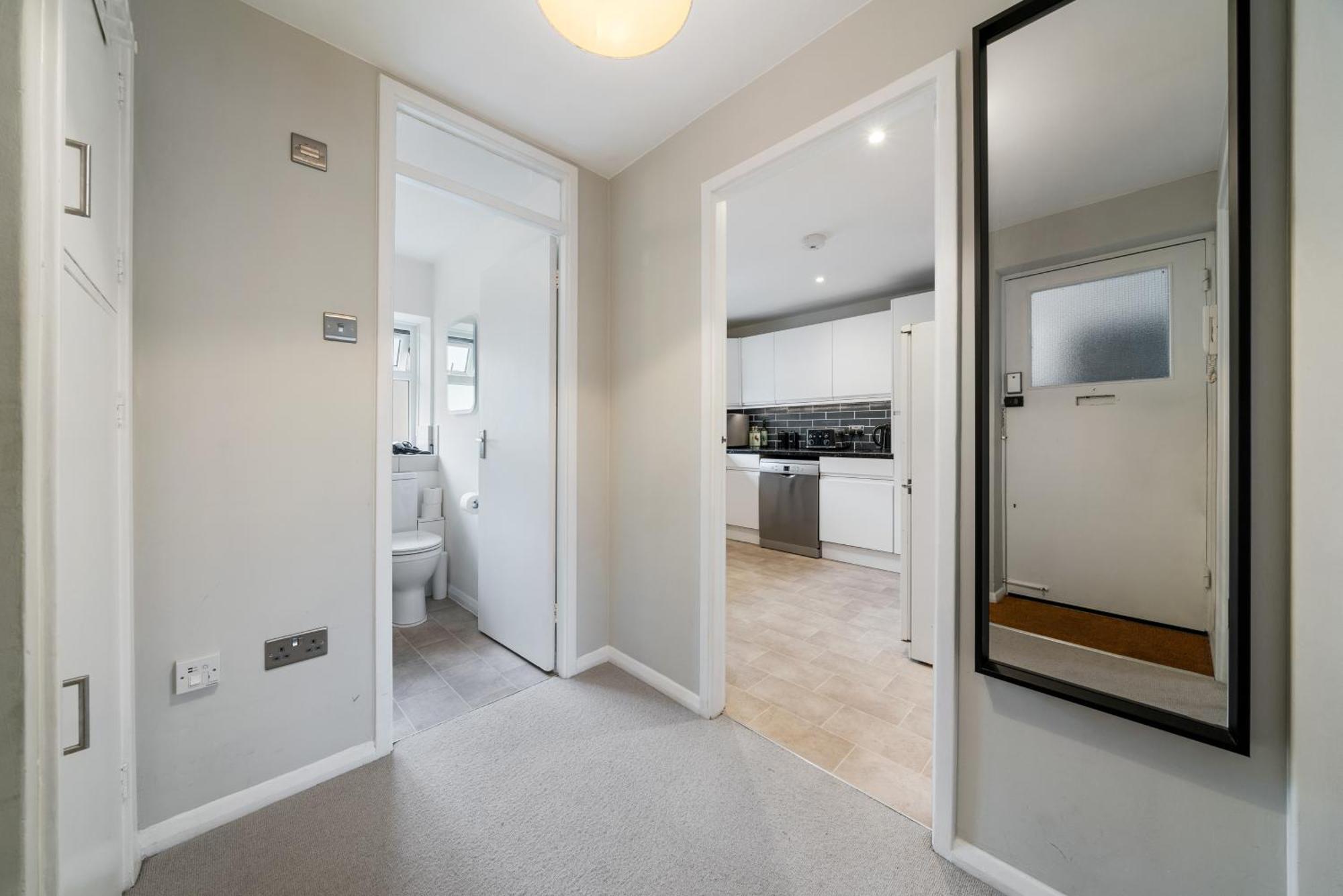 Bright & Cosy Gem ~ Battersea Park View ~ King Bed Apartment Londra Exterior foto